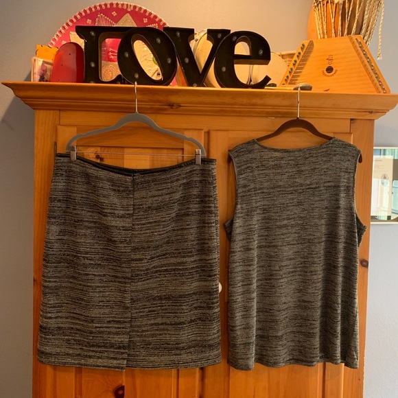 Kasper Skirt and shell set. NWOT - Picture 2 of 6